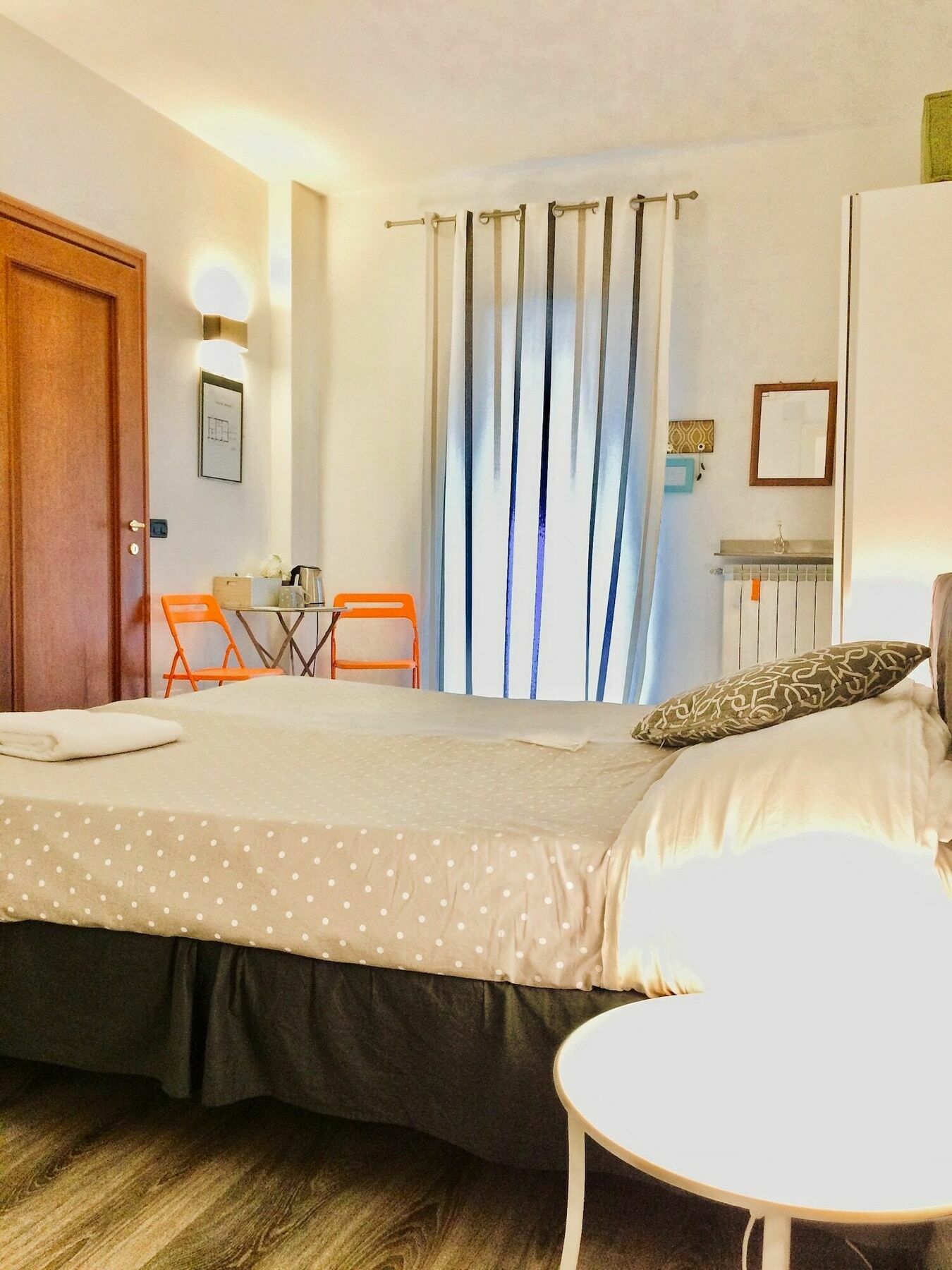 Отель Sulla Via Delle Cinque Terre Специя Экстерьер фото